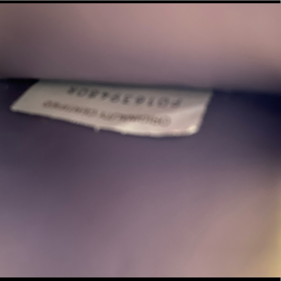 Excellent condition ~ Bottega Veneta Bifold Zip Wallet in Lavender. - Picture 13 of 13